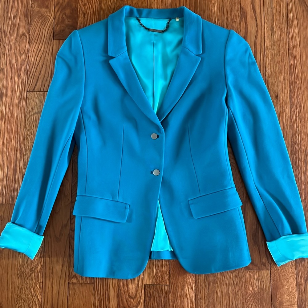 Elie Tahari Blazer Size 2 VGUC